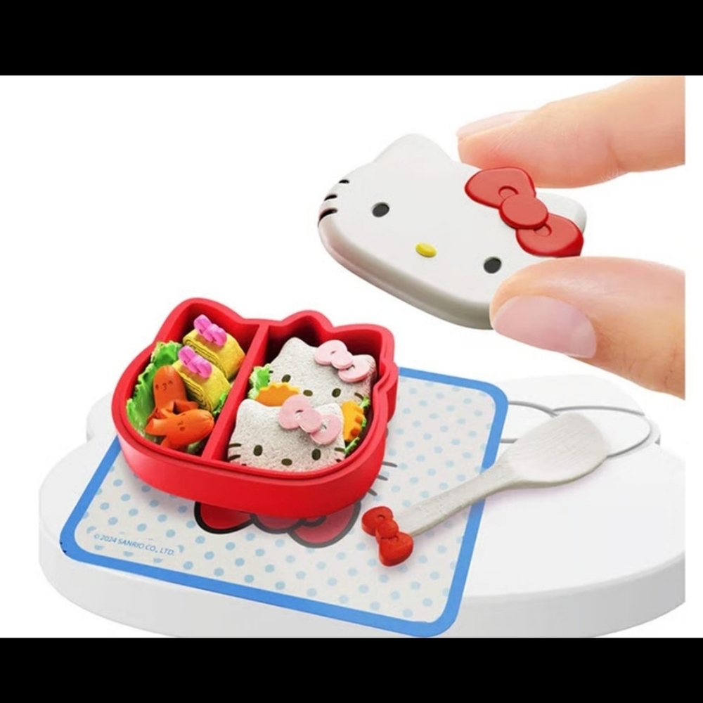 Miniverse Make It Mini Food Hello Kitty Bento Box - Picture 2 of 4